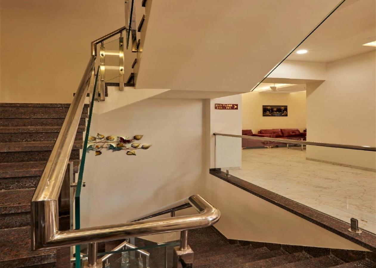 Hotel Rose Gold Ahmednagar Bagian luar foto